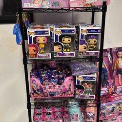 K-pop Demon Hunter items different pricing