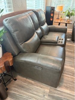 Power Reclining Leather Loveseat with Console