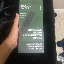 Rehoyo Cordless Beard Straightner Brush