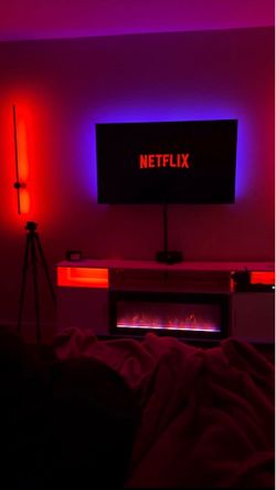 TV Stand & Entertainment Center