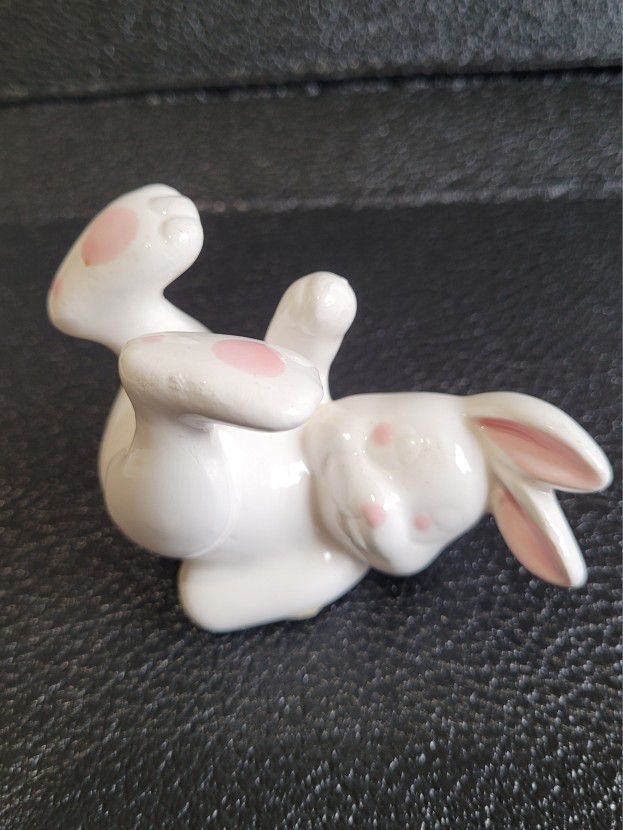Vintage 1984 OCI Bunny Rabbit Figurine   Omnibus Tumbling Easter Bone China 2"