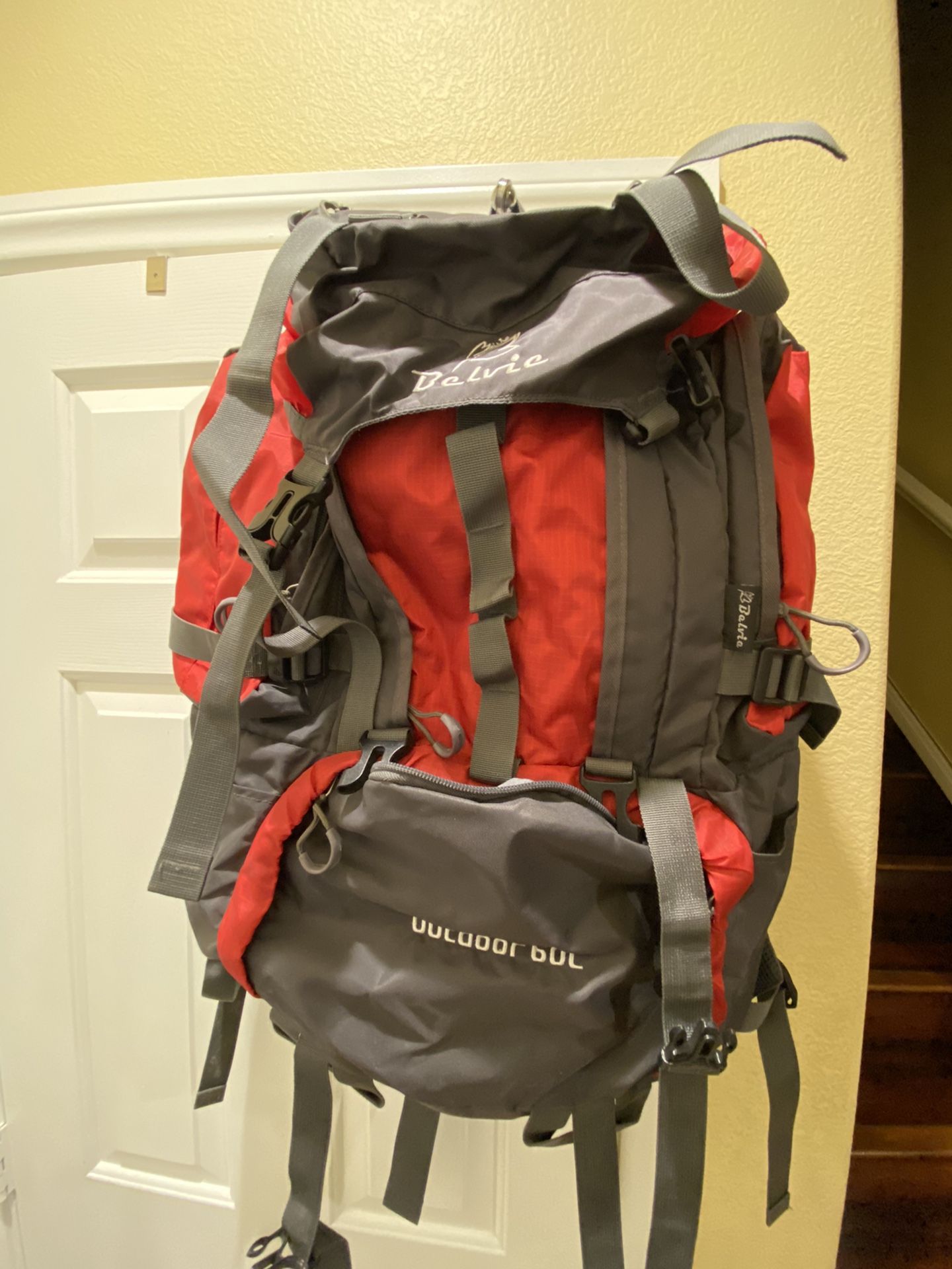 Belvie Hiking Backpack 