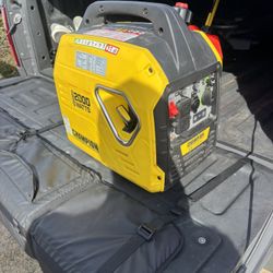 2000 Watt Portable Generator. 