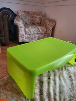 In bed eating tray