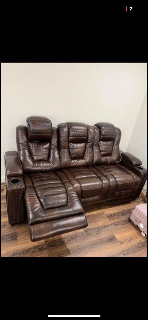 real leather electric sofa with i phone chargers 