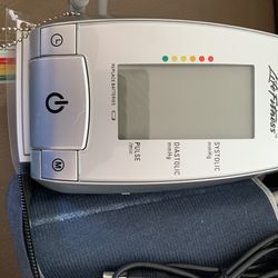 Life Fitness  Blood Pressure Analyzer 