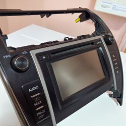 Toyota Camry 2012 Stereo OEM