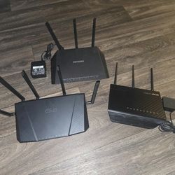 3 routers for sale, one of them does not have a power adapter.
