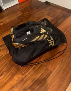 Elite Belligold Cleats
