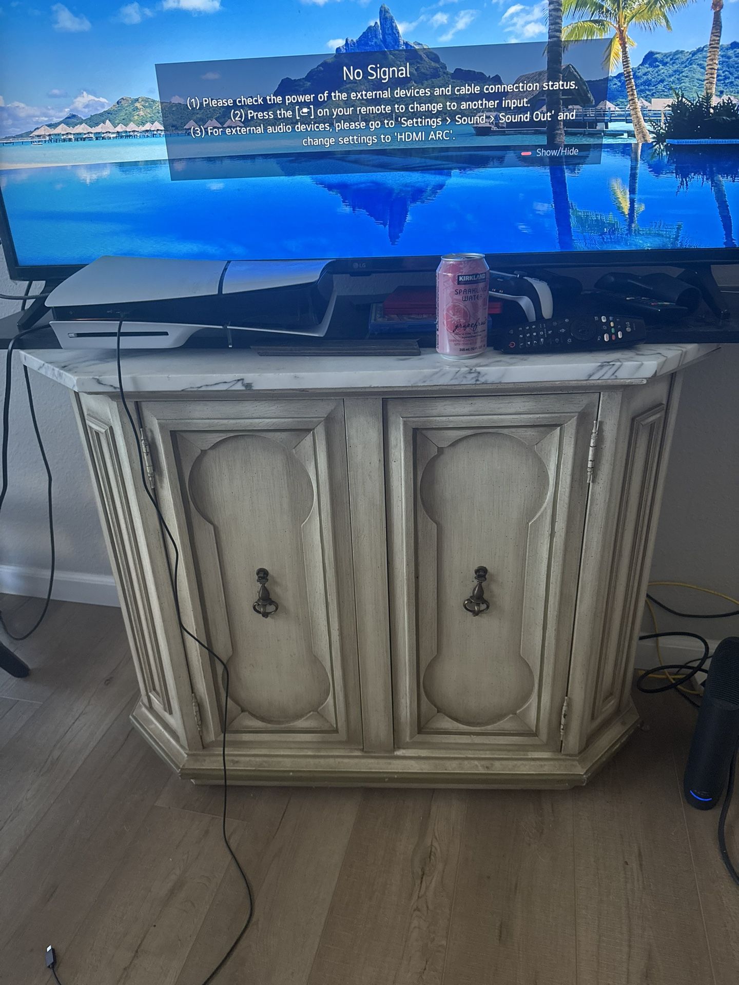 Marble Vanity (ps5 Not Included)