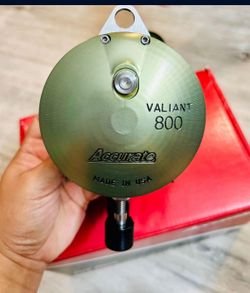 Accurate Bos Valiant 2-speed Reel  Custom Color New In box$800