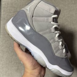 Air Jordan 11 Retro 'Cool Grey' 2021 Size 8