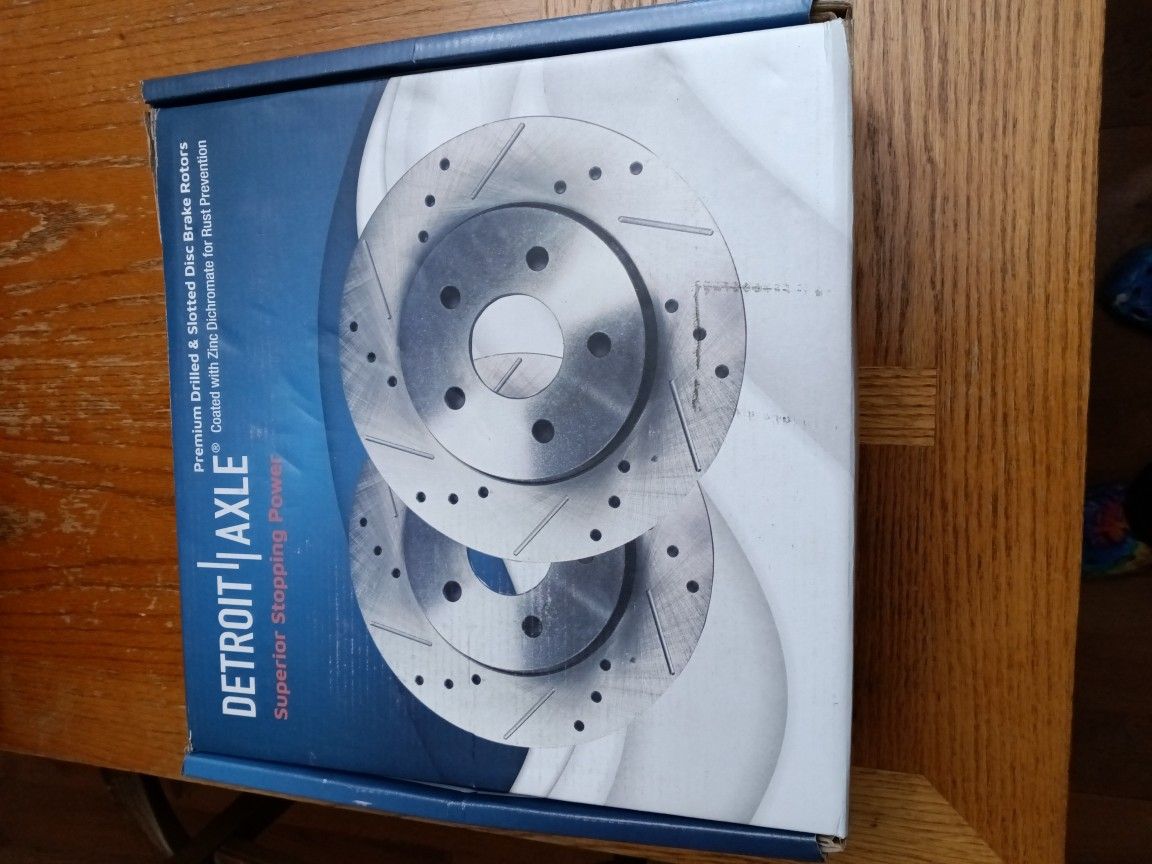 Detroit Axle Rotors And Brake Pads