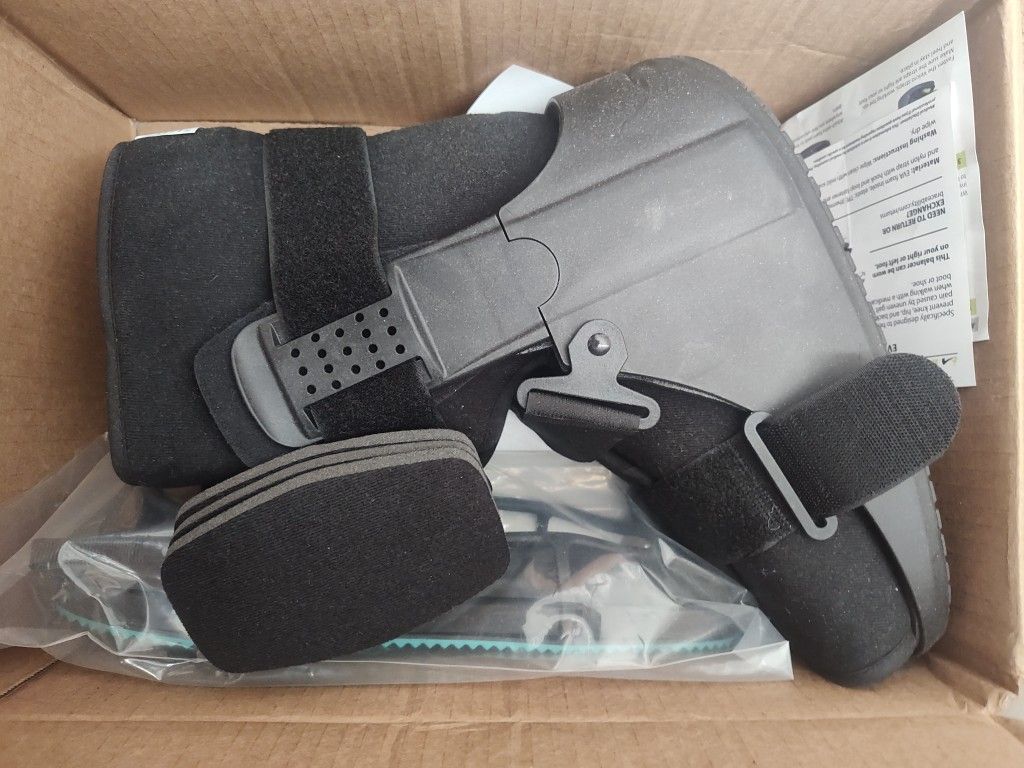 Brace Ability walking boot and even up shoe balancerh