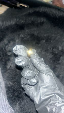 Selling golden ring