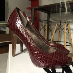 Women's heels Wine Red Peep-toe size 5.5