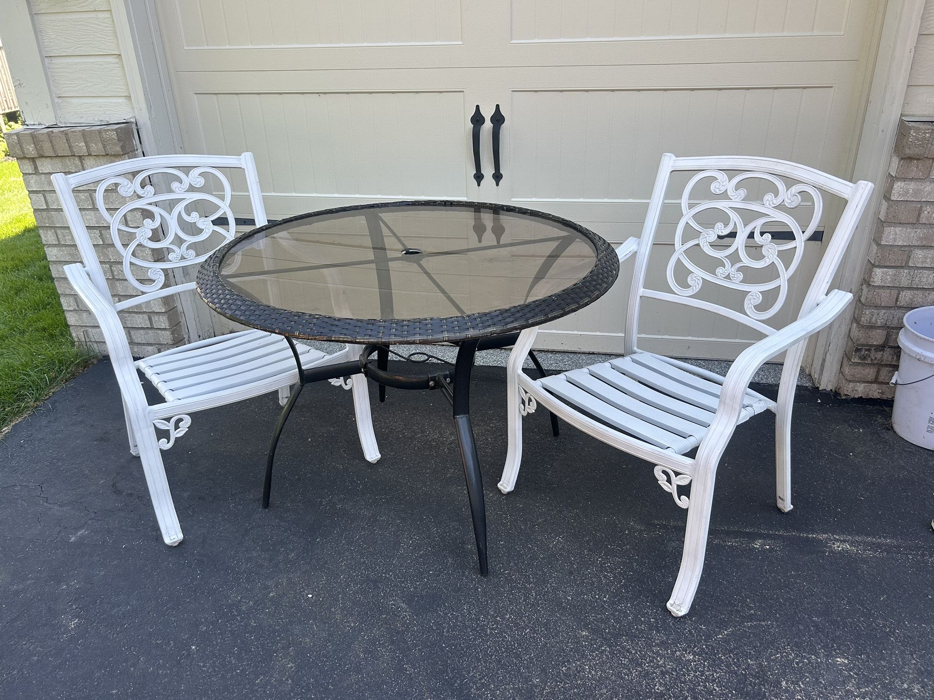 Patio Table And 2 Chairs