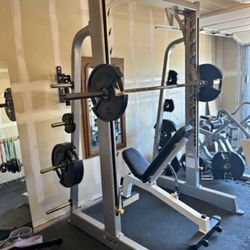 Free motion Squat