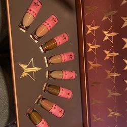 Jeffery star lip & eyeshadow Pallets 