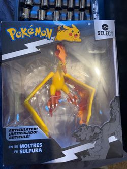 Pokémon Select Moltres Articulated Figure