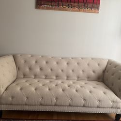 Value City Couch 