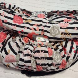 Itzy Ritzy Baby Shopping Cart Cover/ Like New!