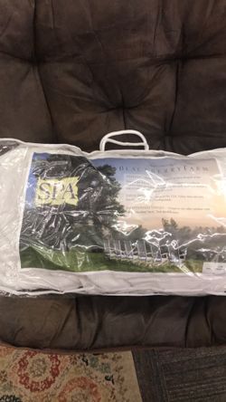 exclusive model Nature’s spa latex memory foam mix pillow