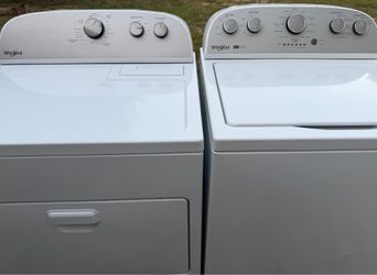 LIKE NEW. WHIRLPOOL HE KING SIZE STAINLESS STEEL WASHER&ELECTRIC DRYER SET. PERFECT CONDITION.
