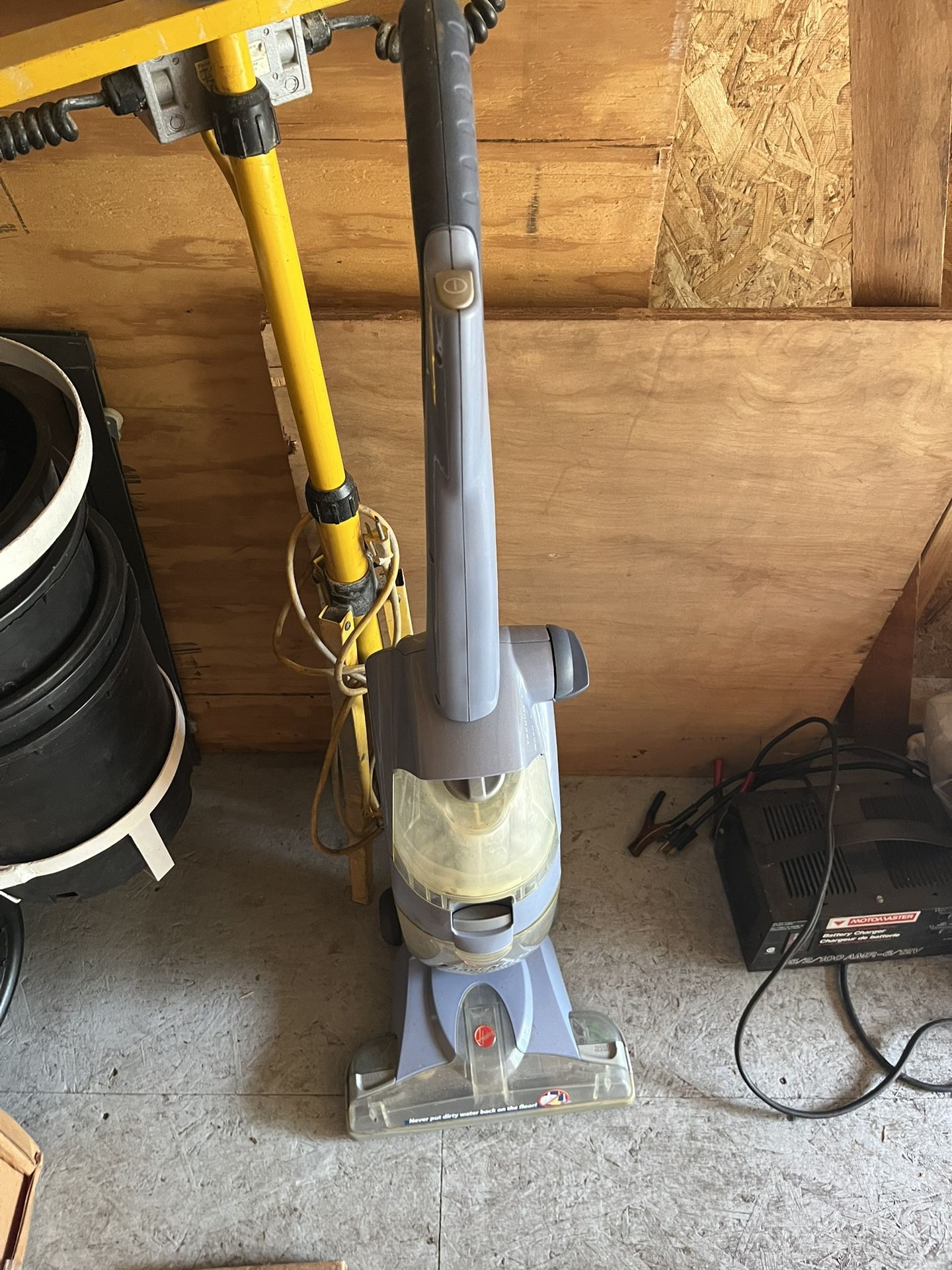 Hoover Power Wash Vacuum