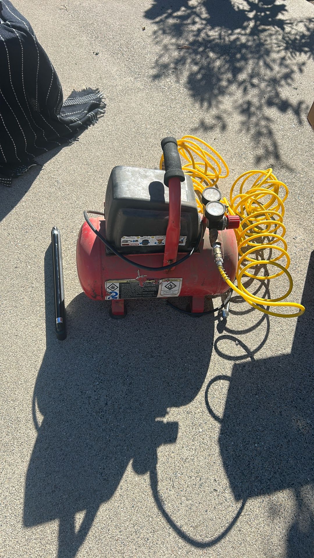 Air compressor