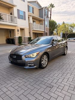 2015 Infiniti Q50