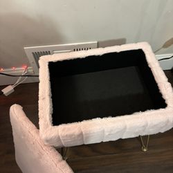 Vanity Storage Chair 