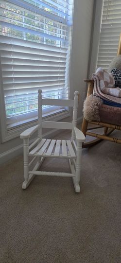 Kids Wooden Rocking Chair (White)