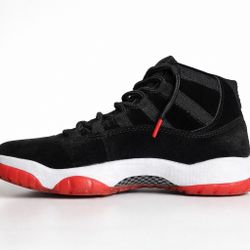 Jordan 11 Retro “Bred” – Size 7