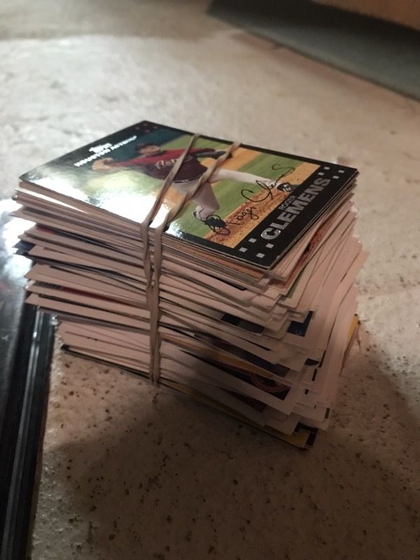 100+ baseball cards and collectors kit