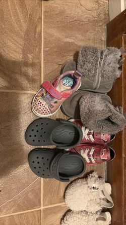 Baby shoes