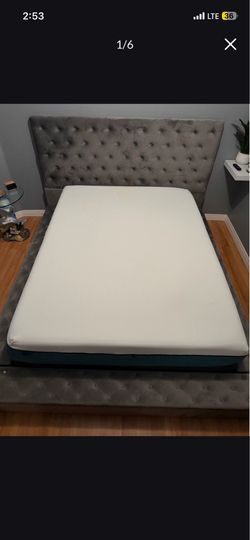 Queen tufted bed frame