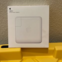Apple 96W USB-C Power Adapter MW2L3AM/A New Pack