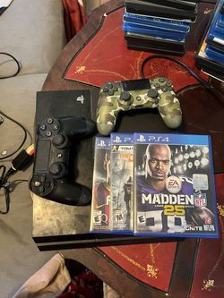 PS4 With 2 Controllers, 3 Games, Power Cord And Double Charger