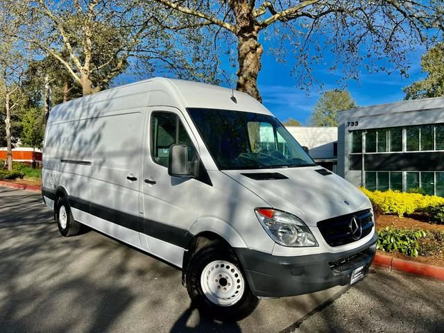 2011 Mercedes-Benz Sprinter 2500 Cargo