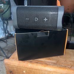 SkullCandy Bluetooth Speaker  