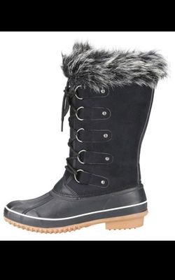 Snow boots
