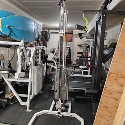 Lat Pulldown Machine Adjustable ($300/OBO)
