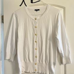 White Cardigan Size Extra Large
