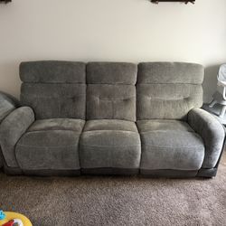 Manual Reclining Sofas