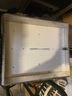 Led lighting By Mars Hydro