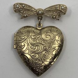 Vintage Gold Tone & Faux Pearl Bow Heart Locket Brooch Pin 1.75”