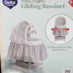 Delta Bassinet