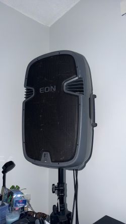 JBL EON Powered Speakers + Proline Speaker Stands – Great Condition