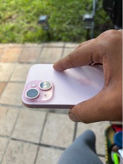 IPhone 15 256 go